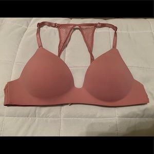 Victoria’s Secret T Shirt Bra 34A